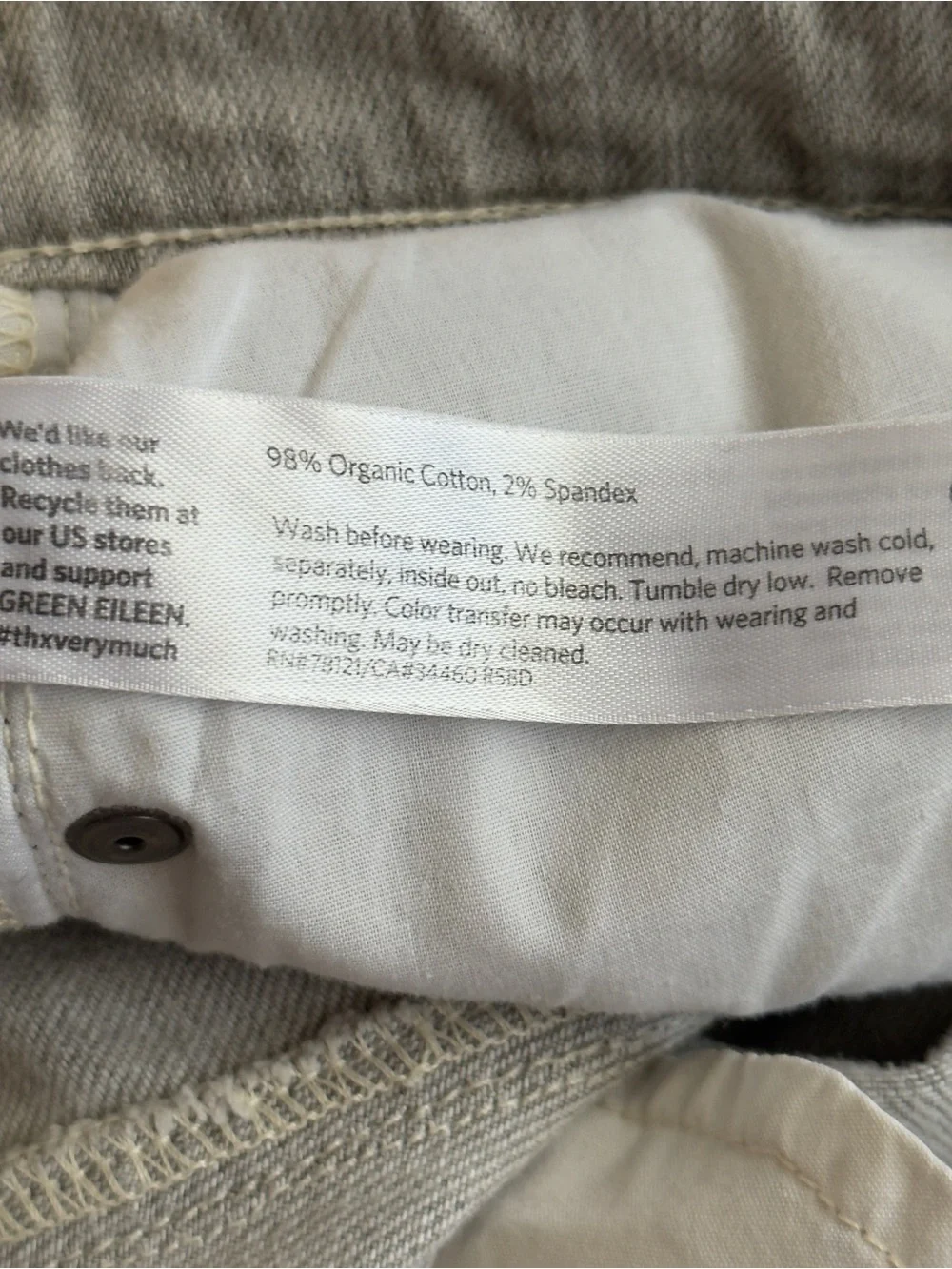 Eileen Fisher Straight-Leg Jeans in Light Grey Wash‎